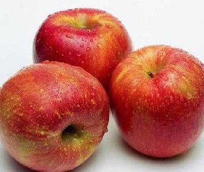 口腔溃疡吃什么见效快 四种水果是良药