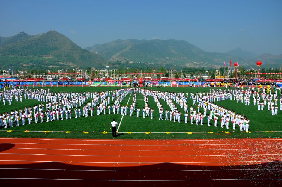 诱发青春期强迫症的病因有哪些 该如何治疗