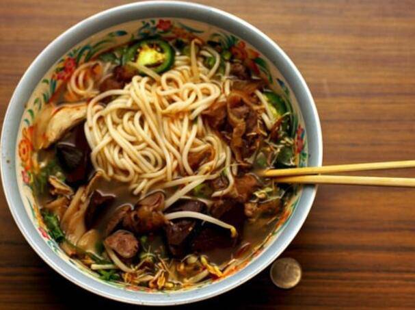 想要告别黄脸婆 这些食物要多吃