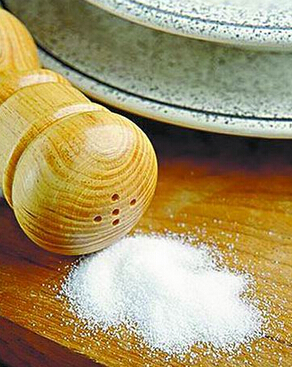 宝宝饮食 宝宝吃盐多健康危害大