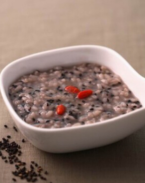 脱发怎么办 产后脱发吃什么好