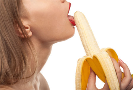 怀孕时老公要爱爱怎么办  口爱+飞机杯 帮男人打出性高潮