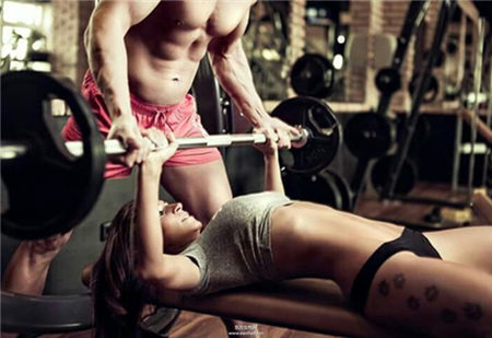 健身房健身计划有哪些 去健身房要注意什么