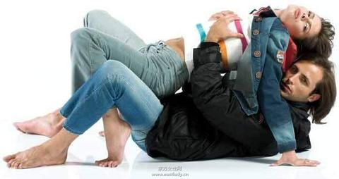 15张真人做爱姿势示范图片大全 总有一种适合你