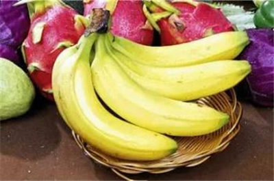 女人真的都该买香蕉 它比黄瓜好用多了
