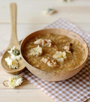 婴幼儿食谱 桃仁稠粥健脑益智让宝宝更聪明