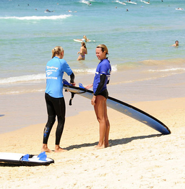 极限运动冲浪运动 学习如何练好冲浪运动