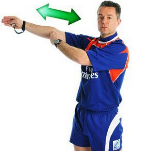 裁判手势代表什么 橄榄球裁判手势讲解