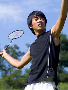 羽毛球的健身效果 最好的强身健体运动之一