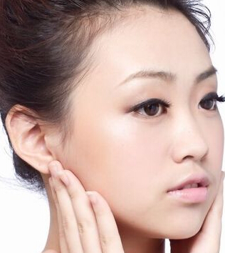 如何预防疾病 按摩耳朵可神奇预防疾病