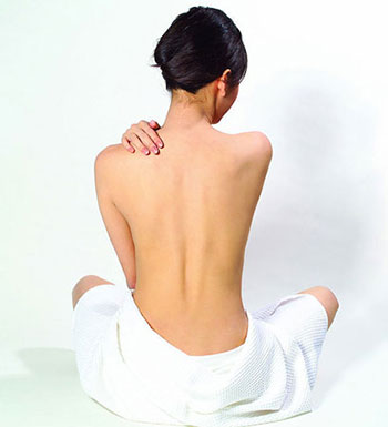 怎样减肥最有效 睡前15分钟小运动高效燃脂