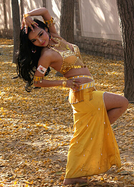 肚皮舞减肥 塑造性感小蛮腰的肚皮舞招式