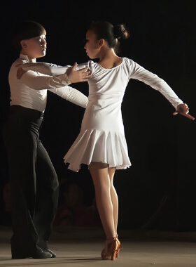 拉丁舞 跳拉丁舞的好处以及注意事项