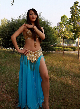 如何瘦腰 瘦腰翘臀最给力的鼓舞肚皮舞