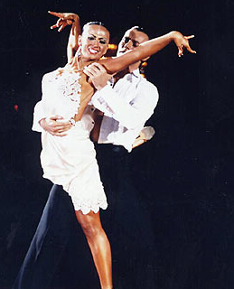 减肥好方法 拉丁舞减肥健身的效果