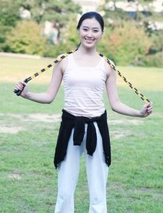 花式跳绳 花式跳绳的方法和步骤