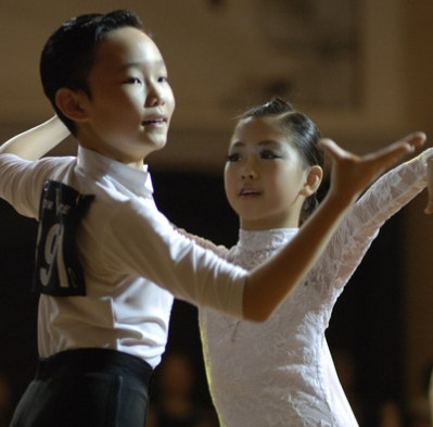 跳拉丁舞怡情而且还可以健身 可谓好处多多