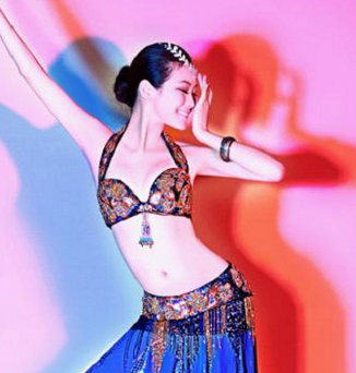 肚皮舞 动作详解 让你摇身一变肚皮舞达人