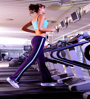 跑步机健身  教你如何正确使用跑步机