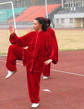 便秘怎么调理 气功治疗便秘的方法