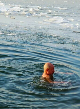 冬泳注意事项 冬季游泳有哪些注意事项