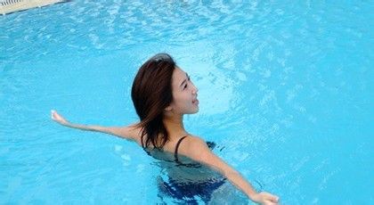 夏季游泳减肥 减脂美容一箭双雕