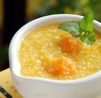 小编介绍 小米龙眼粥的做法详解