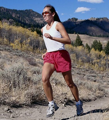 夏季户外运动有禁忌 运动量不可过大