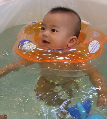 婴儿游泳 婴儿游泳注意事项