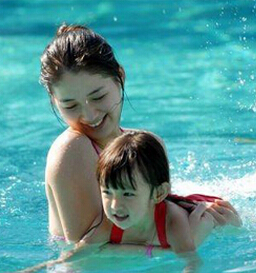 游泳姿势 不同泳姿锻炼身体的不同部位