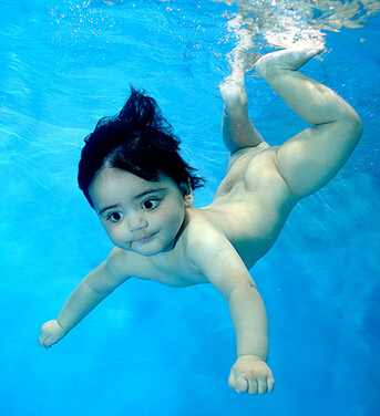 婴儿游泳 婴儿游泳注意事项