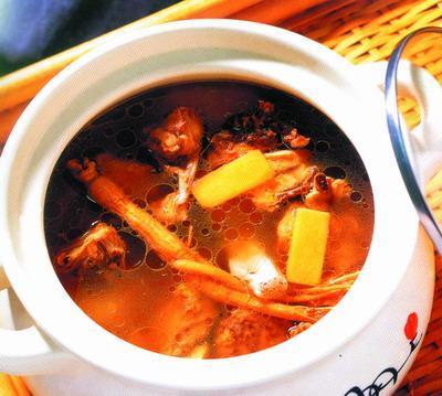 花生眉豆鸡脚汤的营养功效和做法