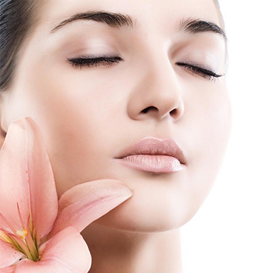 嘴周围长痘痘的原因是什么 如何调理好呢