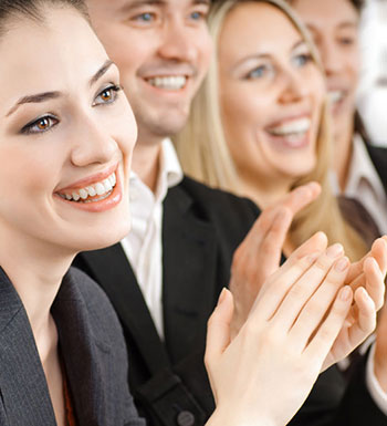 小心你的举动 肢体语言暴露你的心理秘密