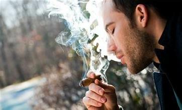 失恋屌丝男怎么治愈  4个办法开导你