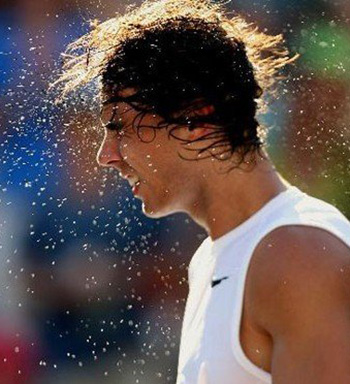 夏季异常出汗需警惕 谨防身体疾病