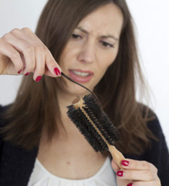 脱发怎么办 生姜洗头有助生发