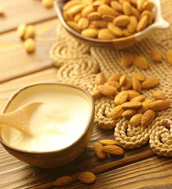 养生常识 杏仁粉的功效与作用以及食用方法