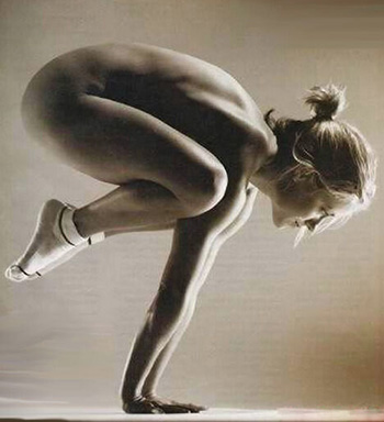 养生常识 世界上最热门的五种裸体运动