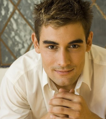 恋爱技巧 4招从金钱观识别男人好坏