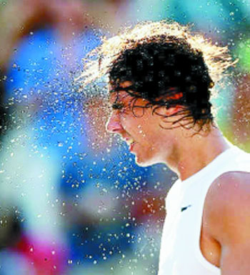 夏季健身易入四大误区 高温下运动冷饮降温