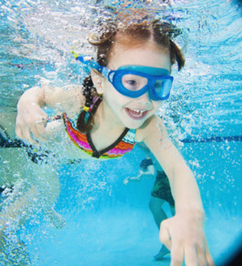 游泳后皮肤痒怎么办 游泳皮肤痒的发病原因