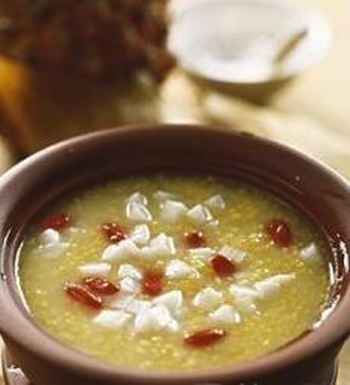 脸色苍白怎么调理 六款药膳补血养颜