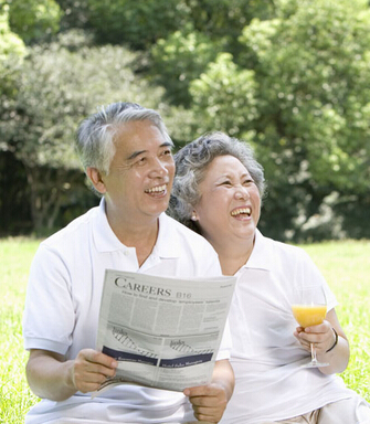 治疗打鼾 老人打鼾可能导致血压升高