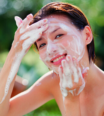 美容护肤小窍门 皮肤变差10件事你犯几个