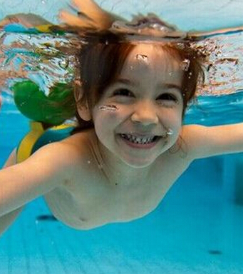 游泳教程 儿童夏日游泳注意事项