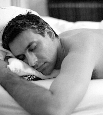 性爱宝典 爱爱后男人最好不要倒头就睡