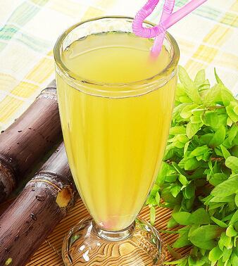 皮肤干燥怎么办 春季保湿加抗燥8水果最给力