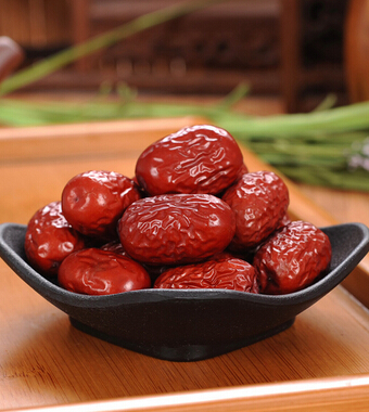 红枣的功效与作用 细数女性吃红枣的七大好处
