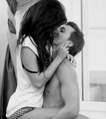 性欲低下 教女人七招唤起男性的性趣